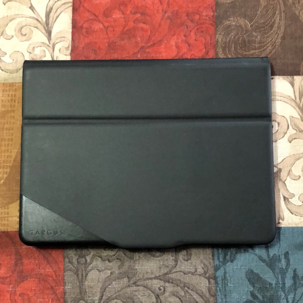 🛍️5/$20🛍️GUC Targus Black Tablet Case